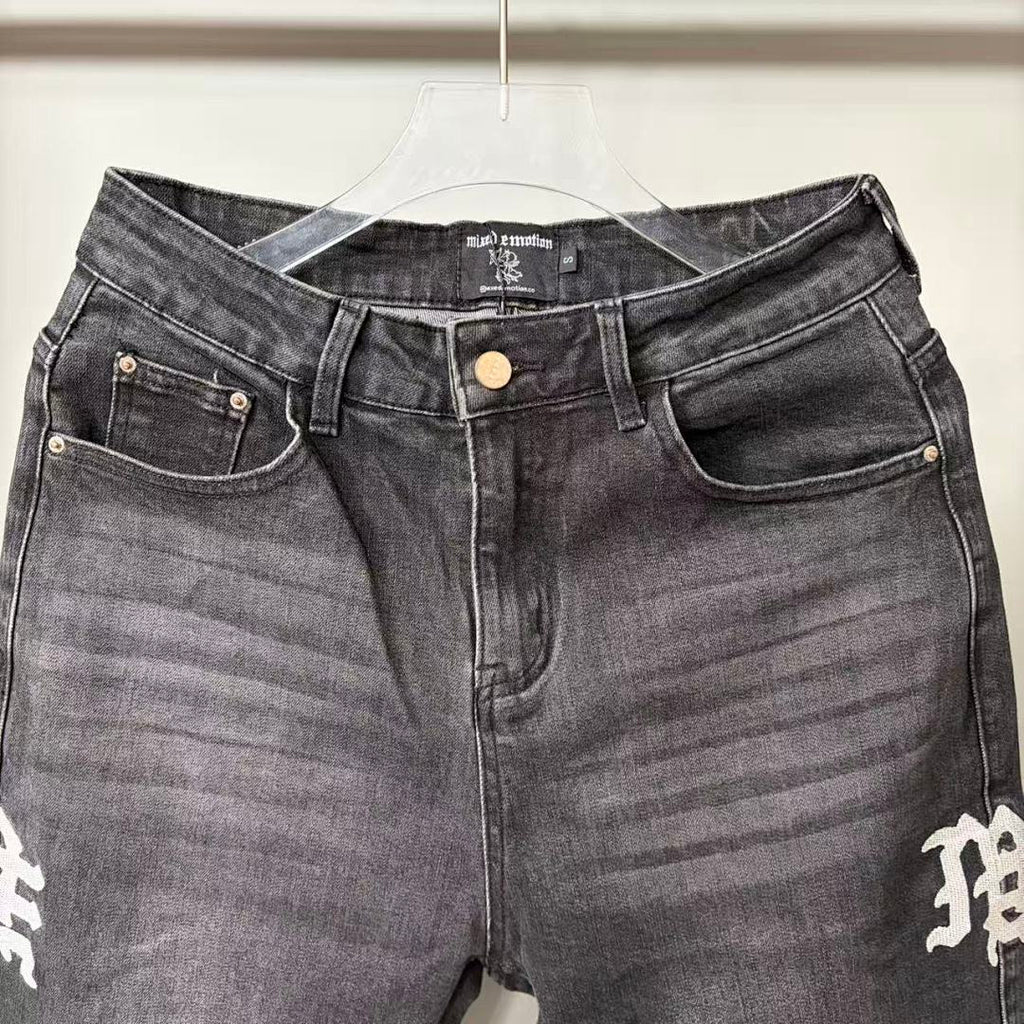 MIXED EMOTION Signature Side Letter Denim Jeans